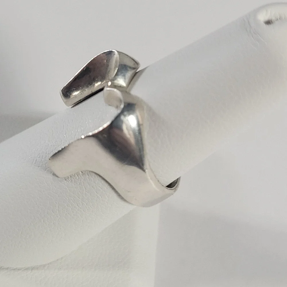 Taxco Sterling Silver Ring Size 7 Modernist Abstract Wavy Statement Mexico 950